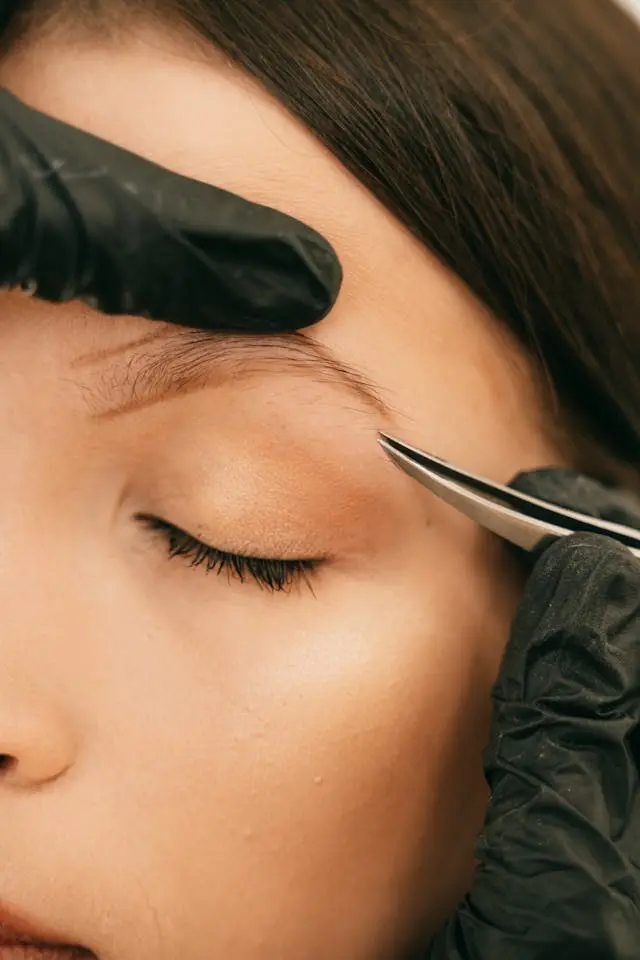 eyebrows-grooming
